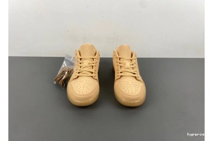 Hyperoad “Pale Vanilla Air SE 1 Jordan Sand” Low 0813